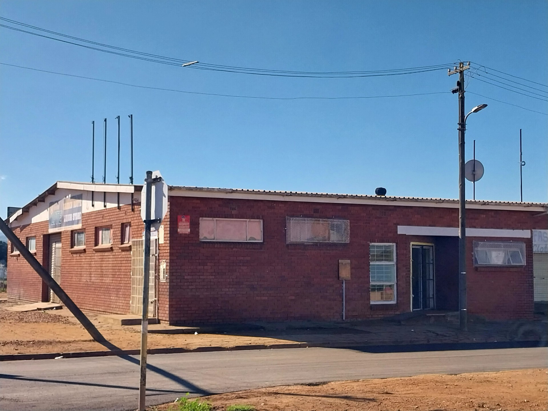 Retail Space for rent in Heidelberg, 1 Cnr Haig and Geldenhuys Street, Heidelberg, Western Cape, 130 m²