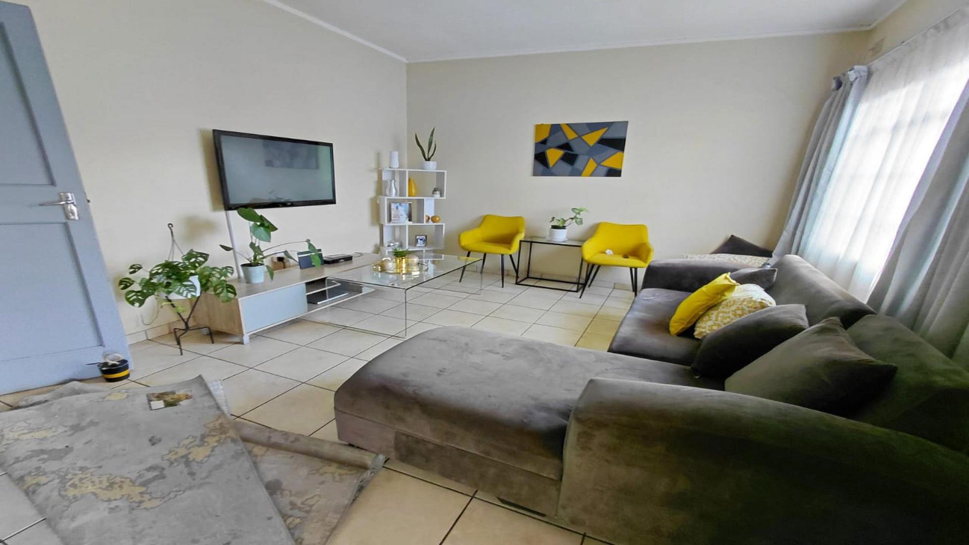Townhouse for sale in Vanderbijlpark CW 5, Vanderbijlpark CW, Vanderbijlpark, 67 m²