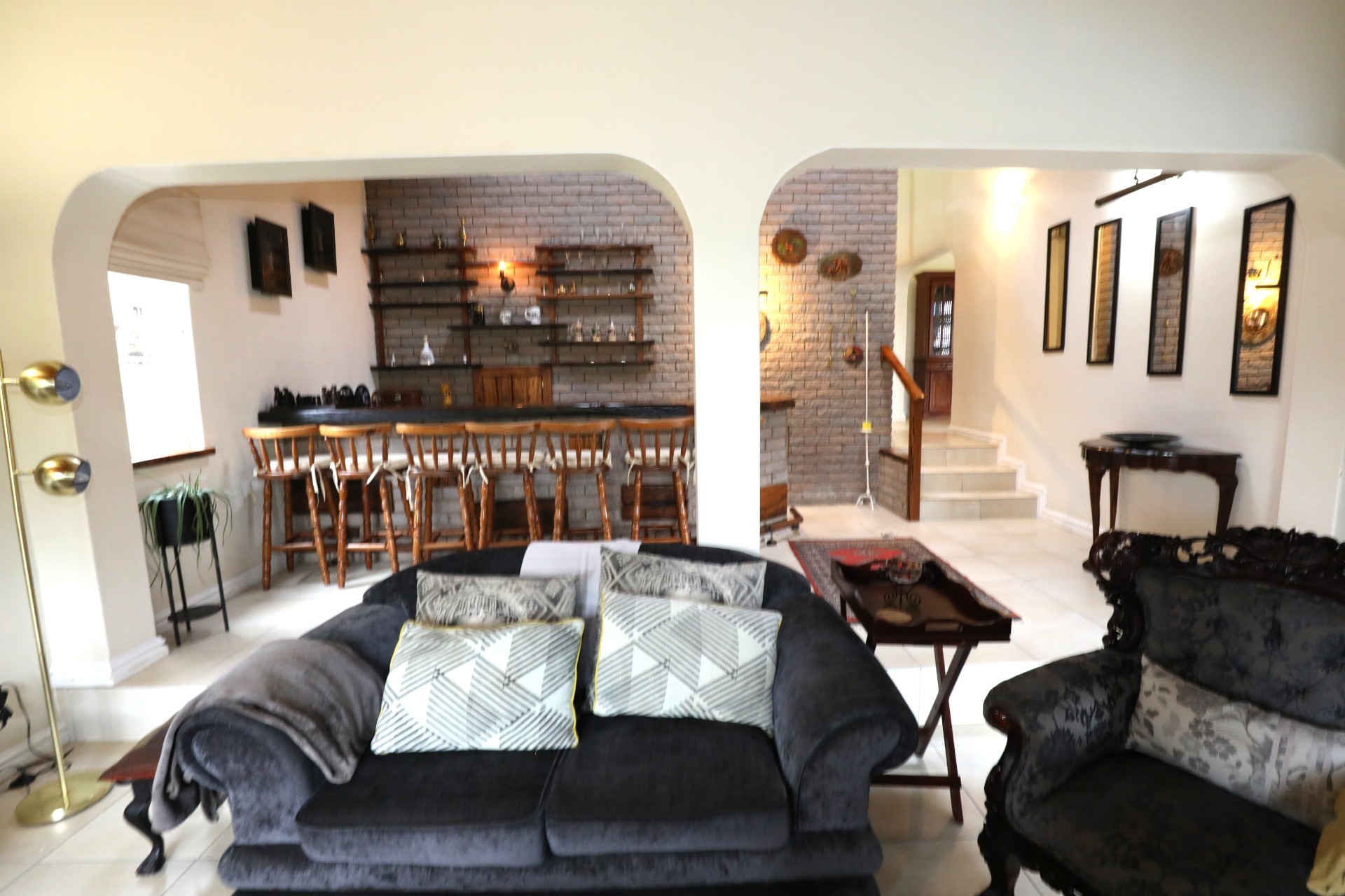House for sale in Kloof, KwaZulu Natal, 1919 m²
