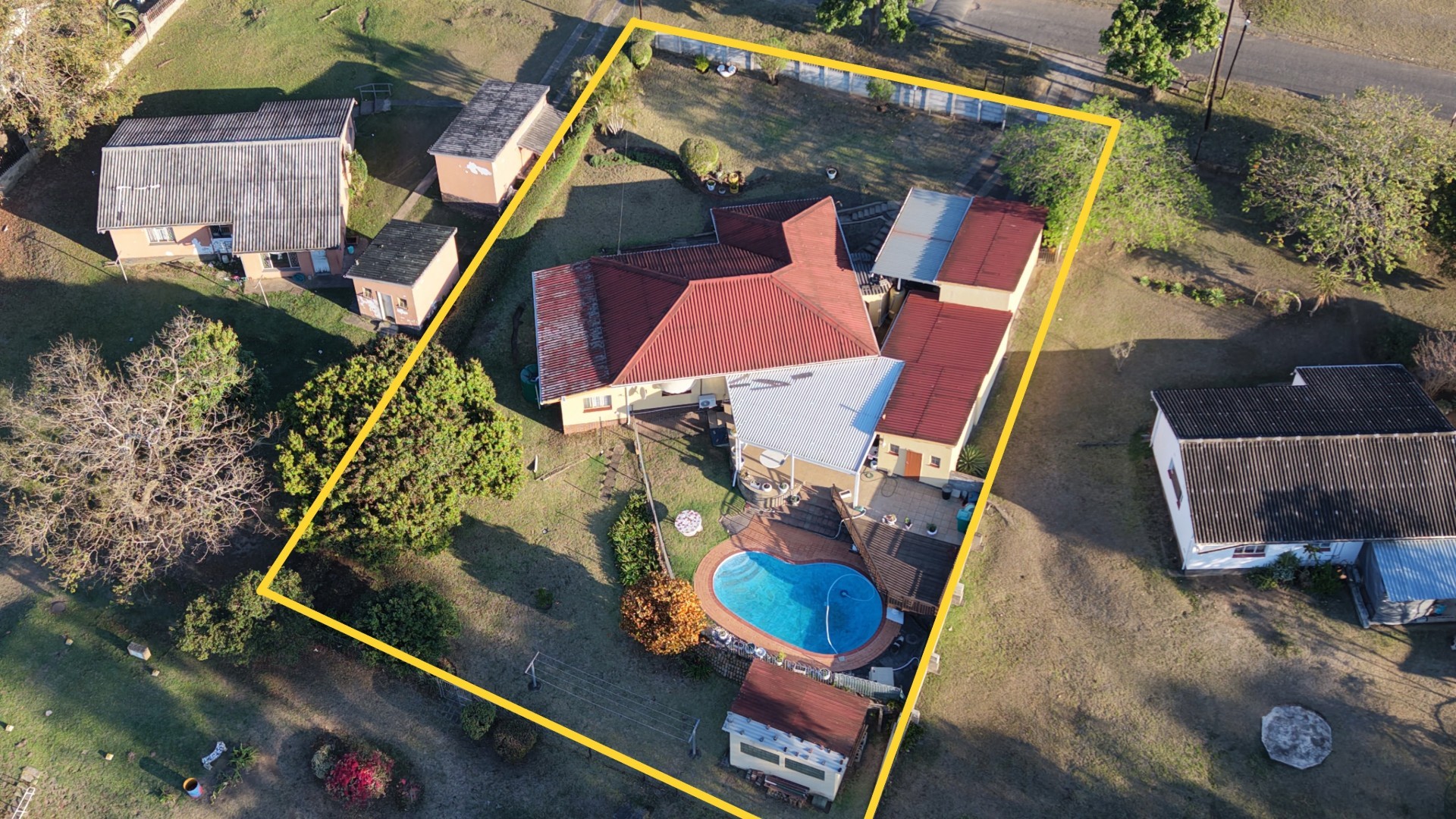 House for sale in Mandeni, KwaZulu Natal, 1236 m²