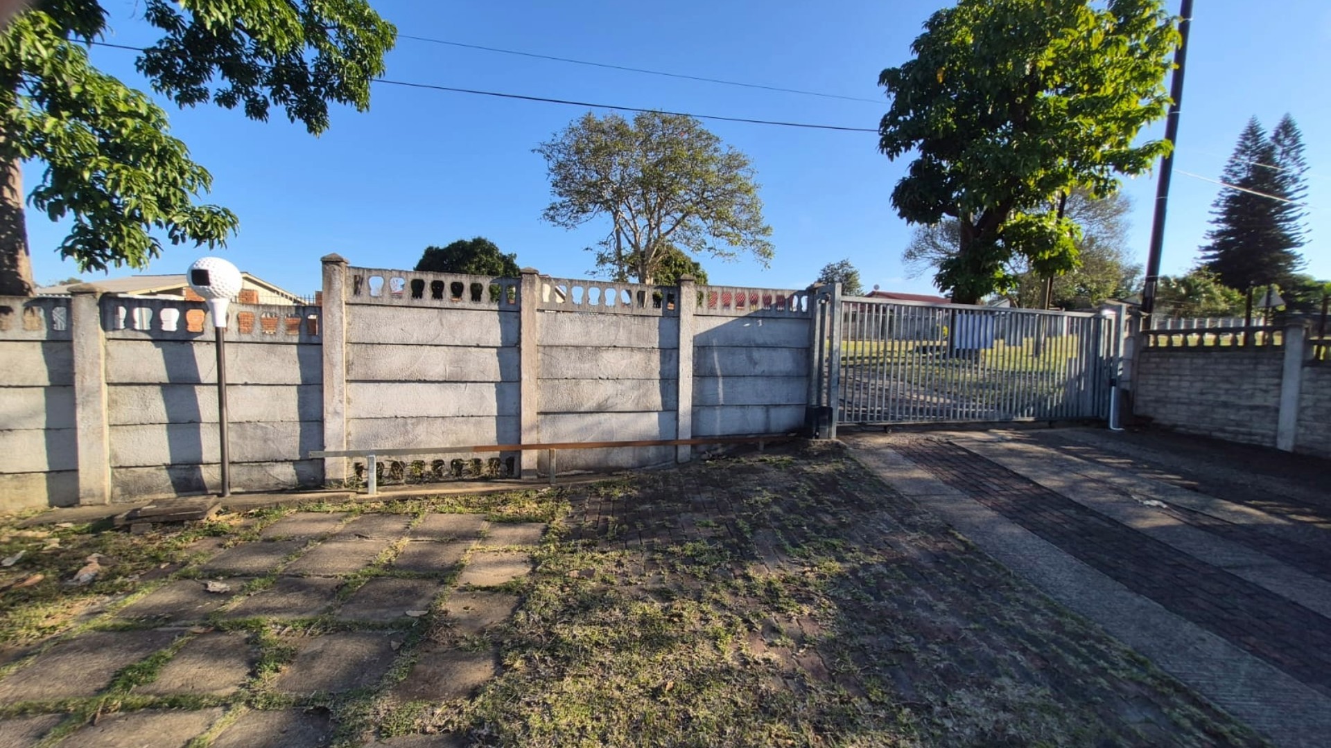 House for sale in Mandeni, KwaZulu Natal, 1236 m²