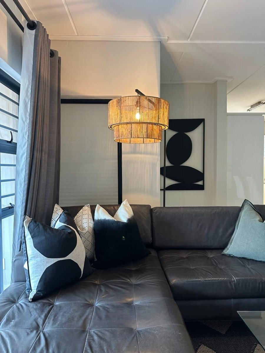 Apartment for rent in Waterfall, Midrand, 114 m²