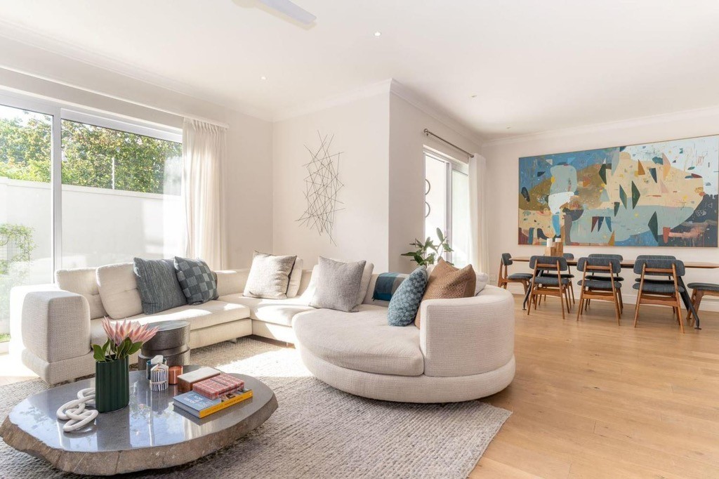 Cluster for rent in Newlands, Cape Town