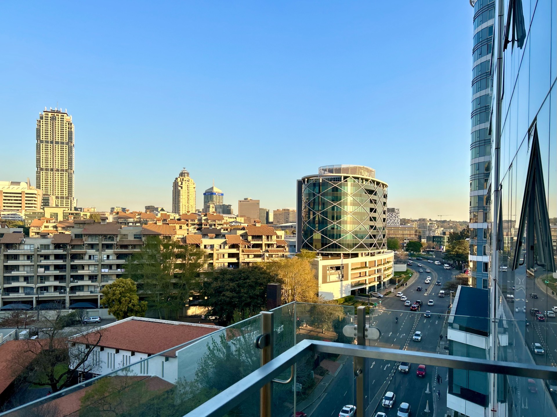 Apartment for rent in Sandton Central, Sandton, 136 m²
