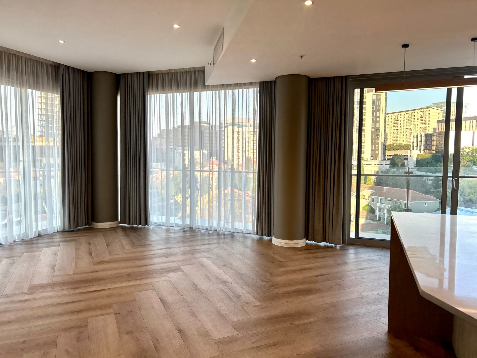 Apartment for rent in Sandton Central, Sandton, 136 m²