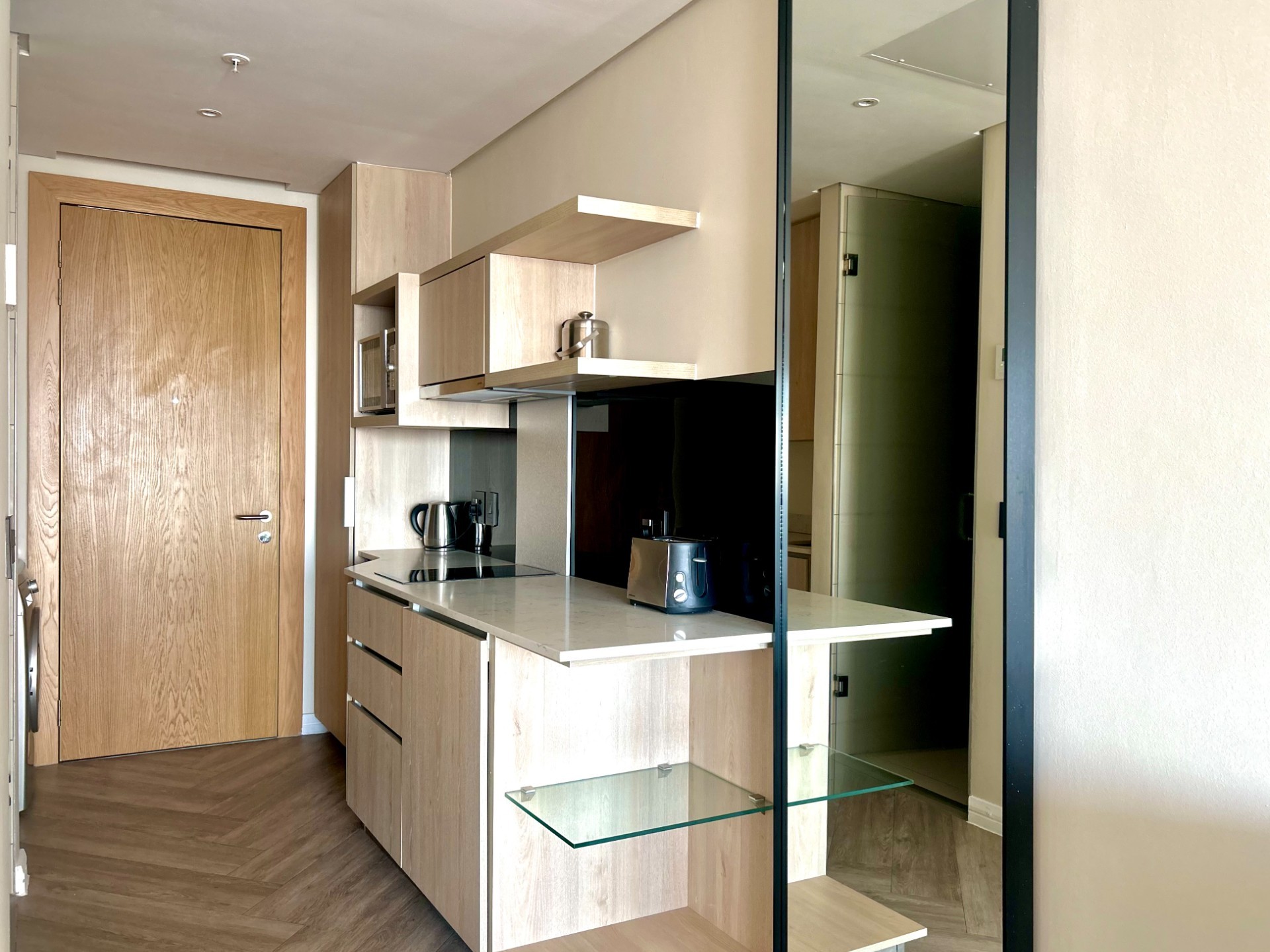 Apartment for rent in Sandton Central, Sandton, 41 m²