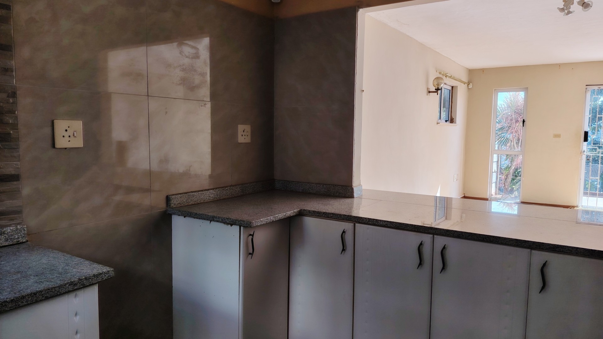 Duplex for rent in Musgrave, Durban, KwaZulu Natal, 116 m²
