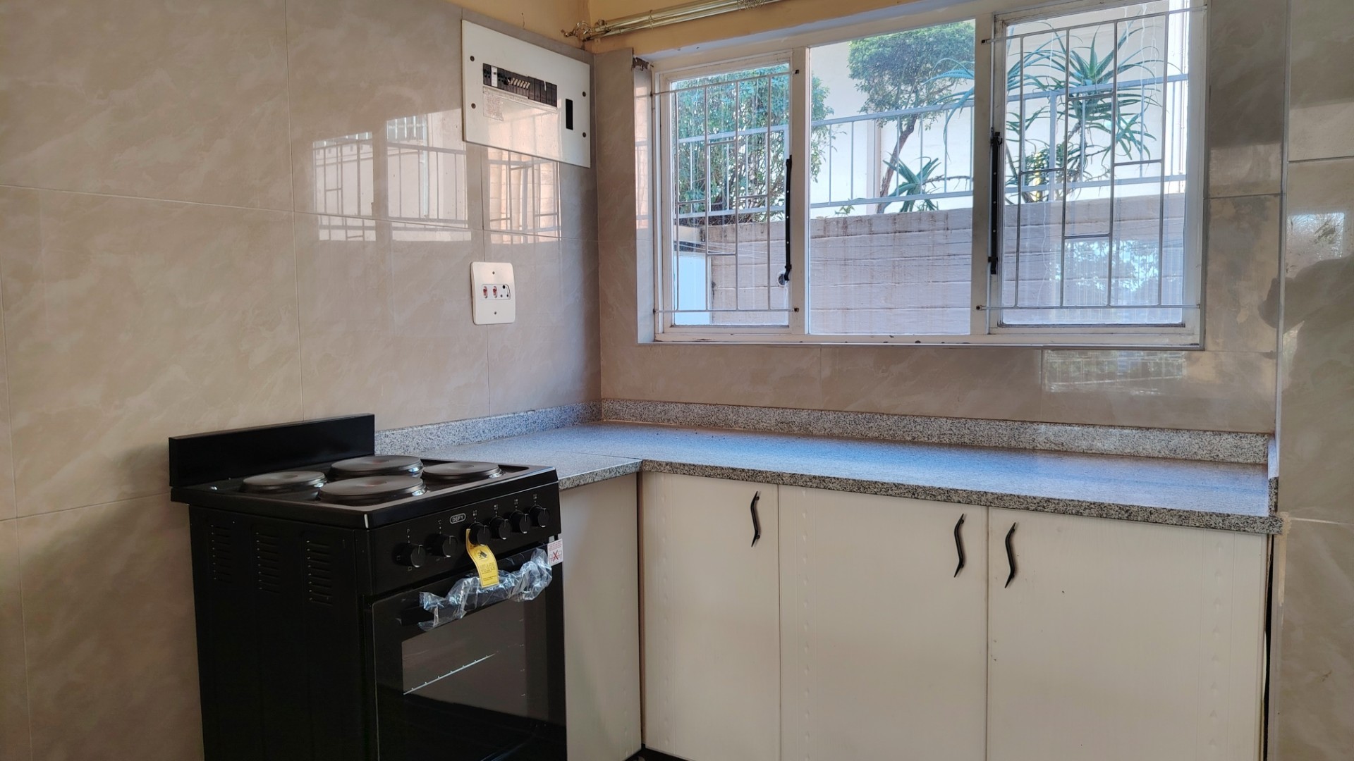 Duplex for rent in Musgrave, Durban, KwaZulu Natal, 116 m²