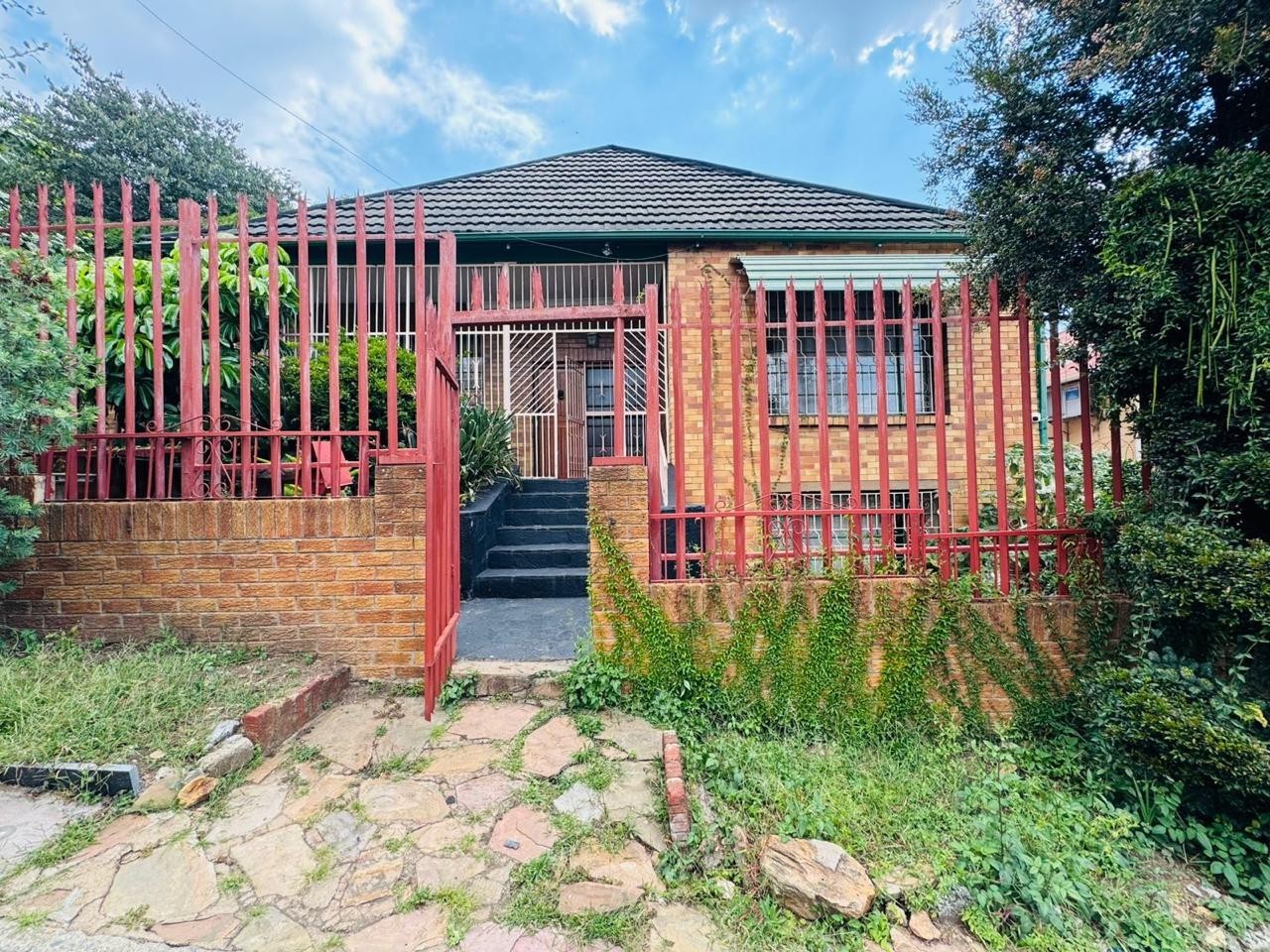 House for rent in Kensington, Johannesburg, 497 m²