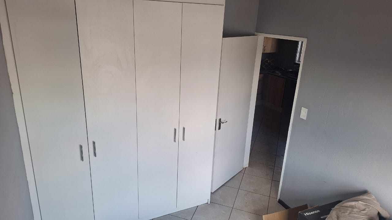 Apartment for rent in Goedeburg, Benoni, 00, Waterfall park, 00 Beryl Street, Goedeburg, Benoni, Gauteng