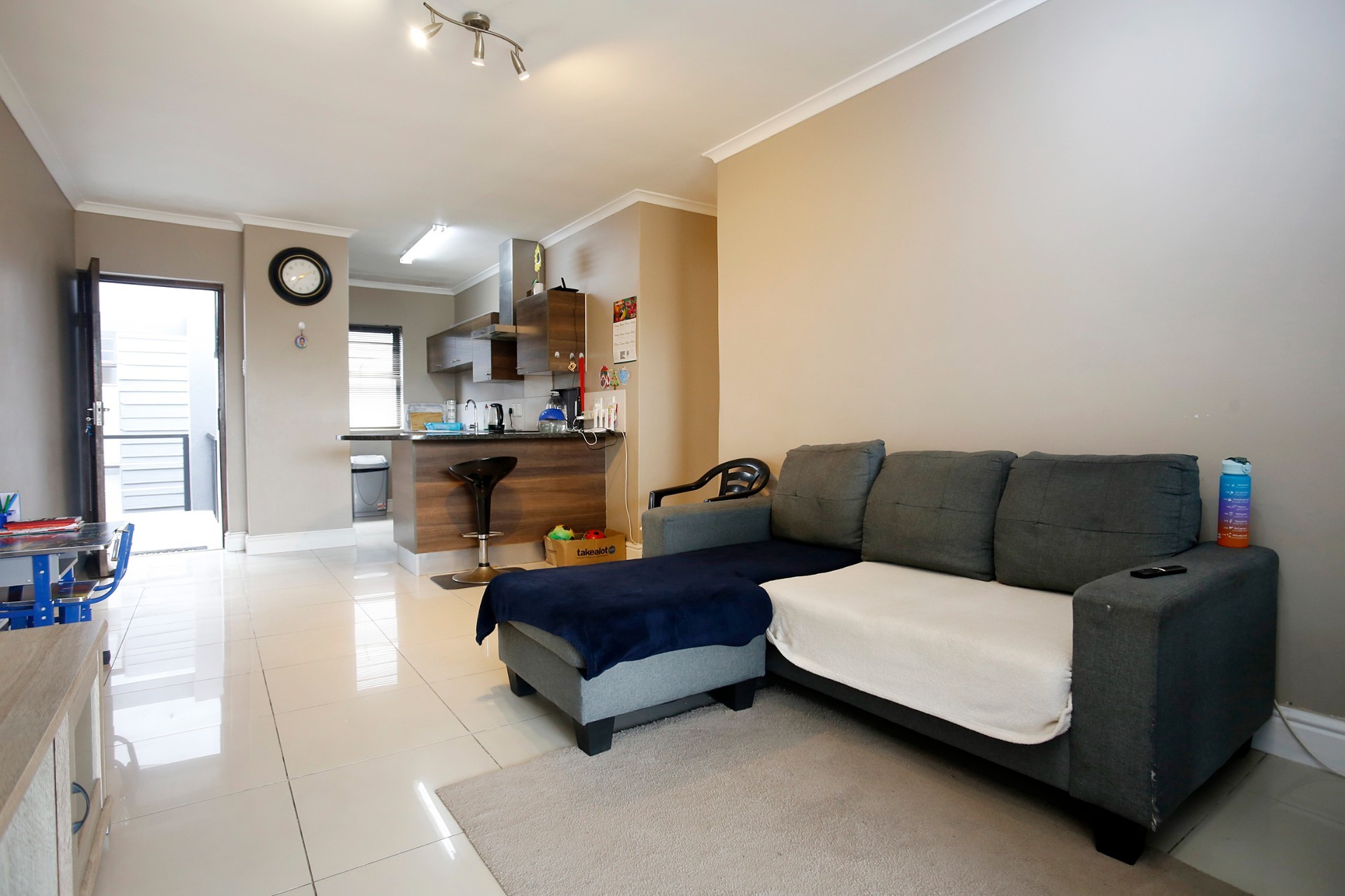 Apartment for sale in Sherwood, Port Elizabeth, 19 (2nd floor), Colby Court, 13 Yorkshire Street, Sherwood, Port Elizabeth, Eastern Cape, 79 m²