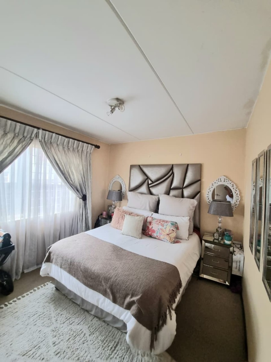 Apartment for sale in Bardene, Boksburg, 00, Saxenburg Complex, 34 Sabie Road, Bardene, Boksburg, Gauteng, 77 m²