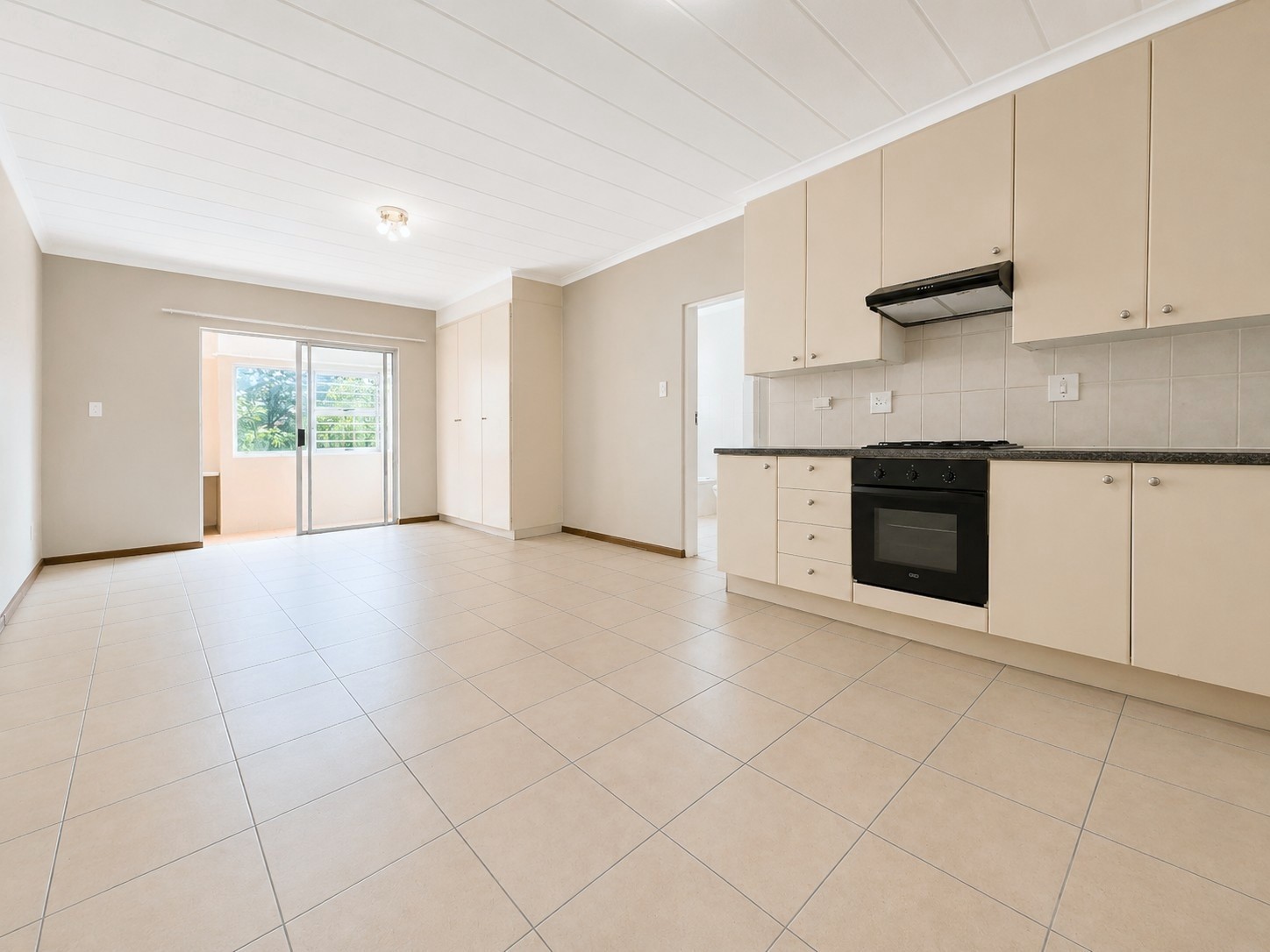 Studio Apartment for rent in North Riding, Randburg, 4, Bellairs Brooke, 91 Bellairs Drive, North Riding, Randburg, Gauteng, 47 m²