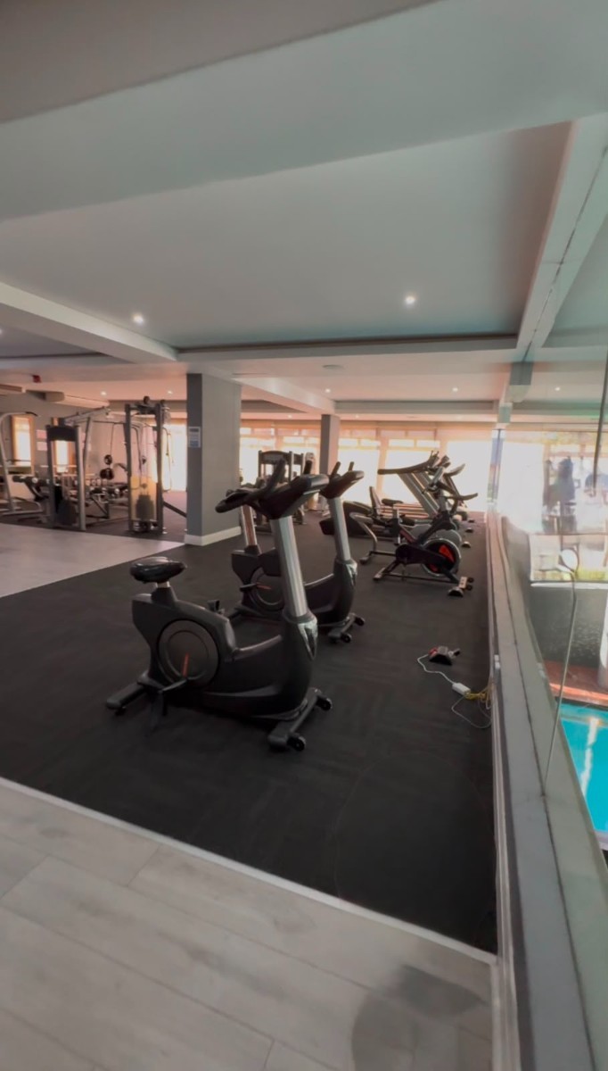 Apartment for sale in Umhlanga, KwaZulu Natal, 53 m²