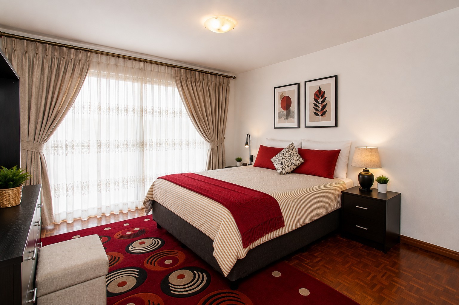 Apartment for sale in Kew, Johannesburg, 79 m²