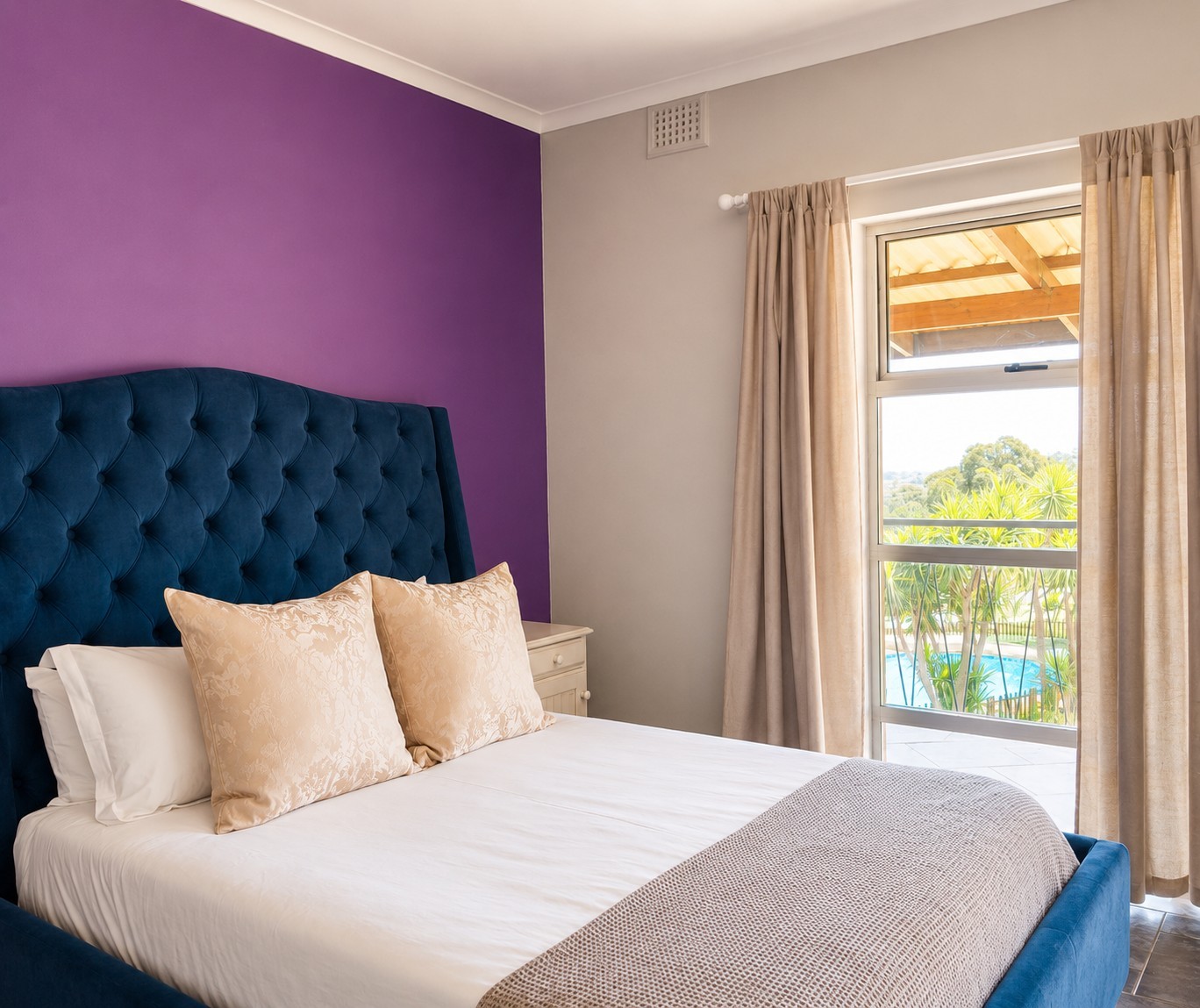Studio Apartment for rent in Firlands, Gordons Bay, 42 m²