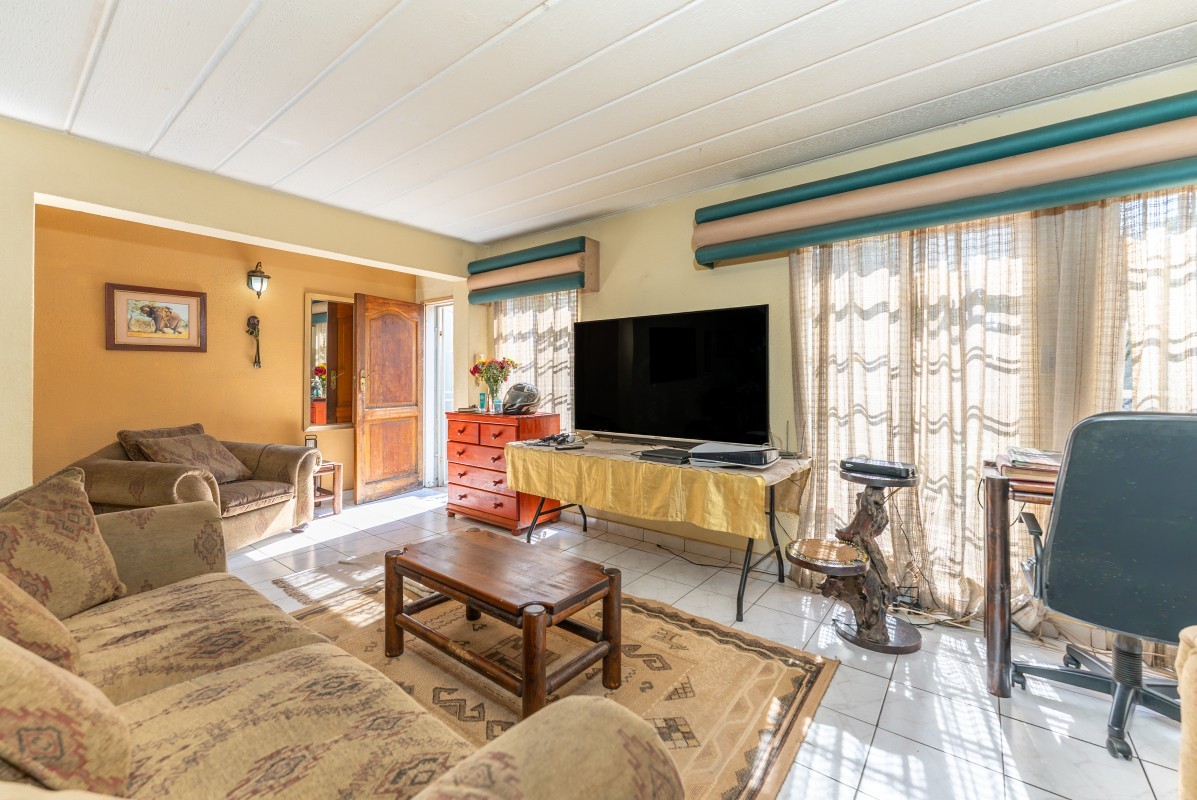 Townhouse for sale in Eden Glen, Edenvale, 125, The Vineyard, 2 Harris, Eden Glen, Edenvale, Gauteng, 126 m²