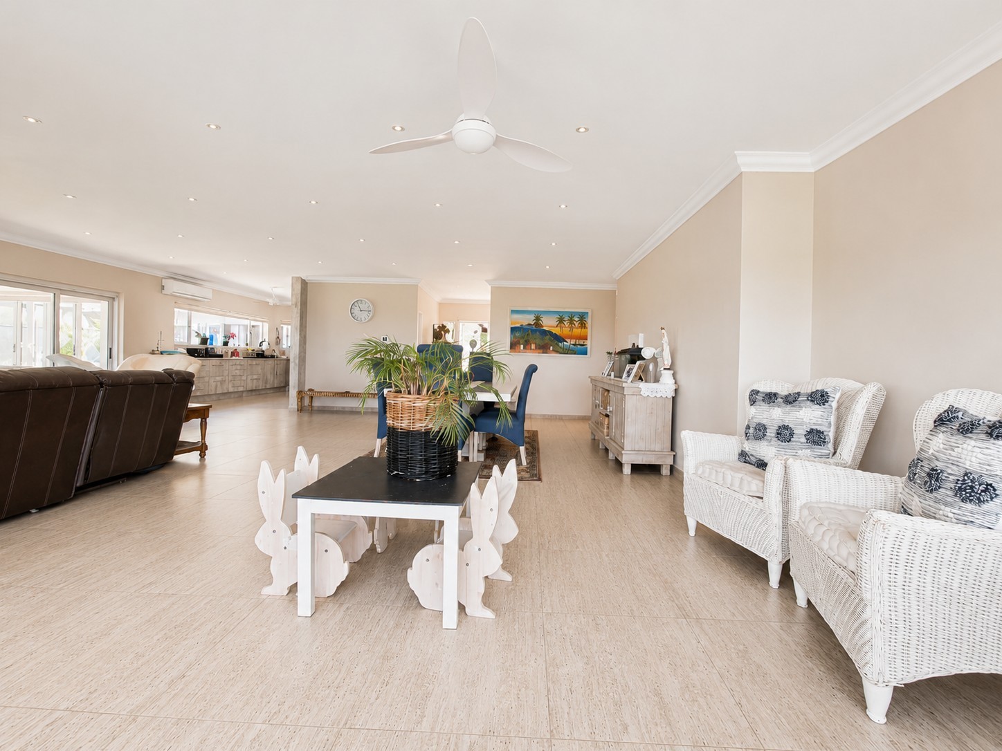 House for sale in Ballito Central, Ballito, KwaZulu Natal, 241 m²