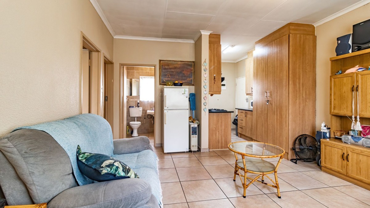 Apartment for sale in Eden Glen, Edenvale, 117, Savona, 54A Smith, Eden Glen, Edenvale, Gauteng, 49 m²