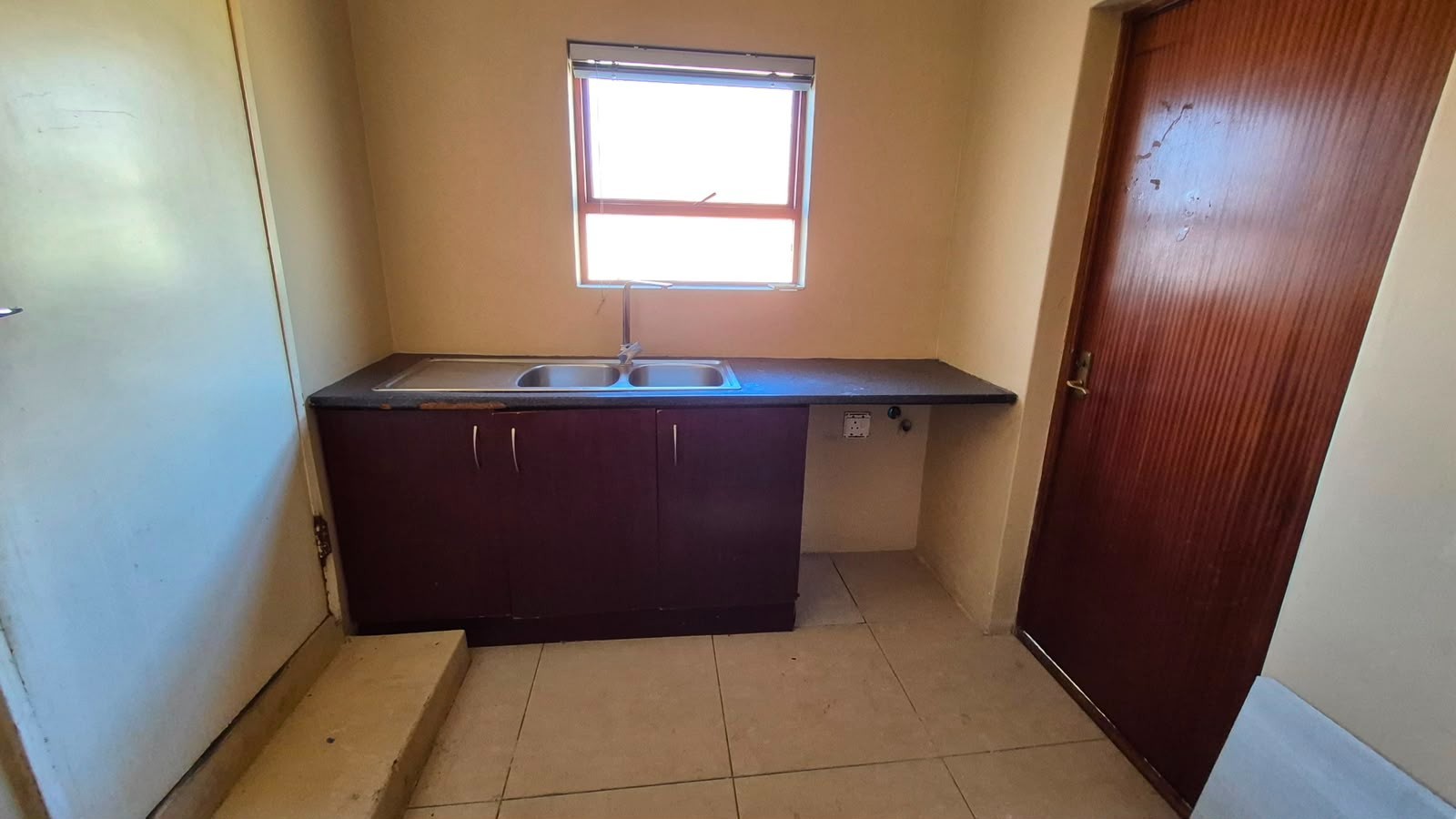 House for sale in Eikenbosch, Kuils River, 23 Klokboom, Eikenbosch, Kuils River, Western Cape, 792 m²