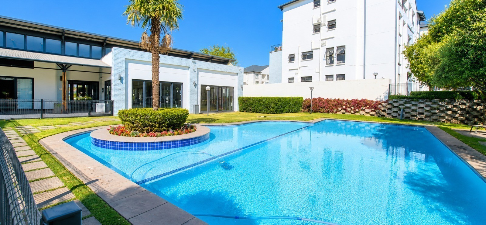 Apartment for rent in Petervale, Sandton, 44 m²