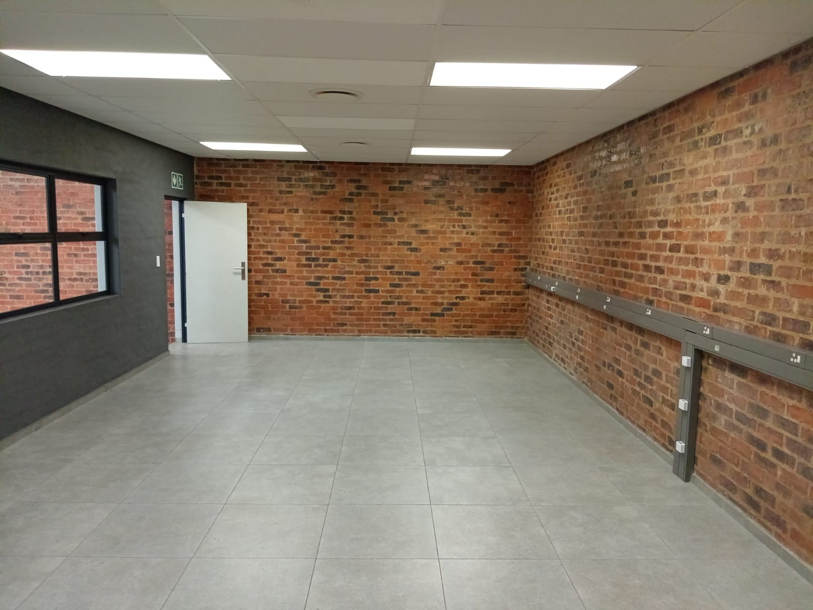 Business for rent in Tunney, Germiston, 8, Greenway Park, 483 Flower Close, Tunney, Germiston, Gauteng, 430 m²
