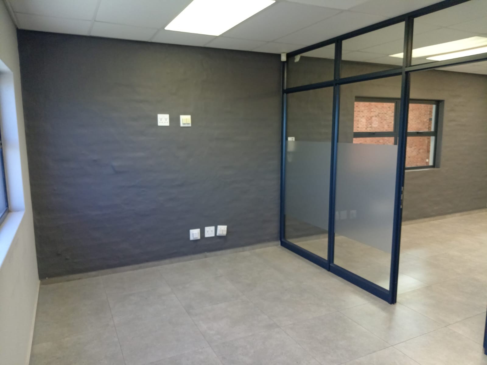 Business for rent in Tunney, Germiston, 8, Greenway Park, 483 Flower Close, Tunney, Germiston, Gauteng, 430 m²