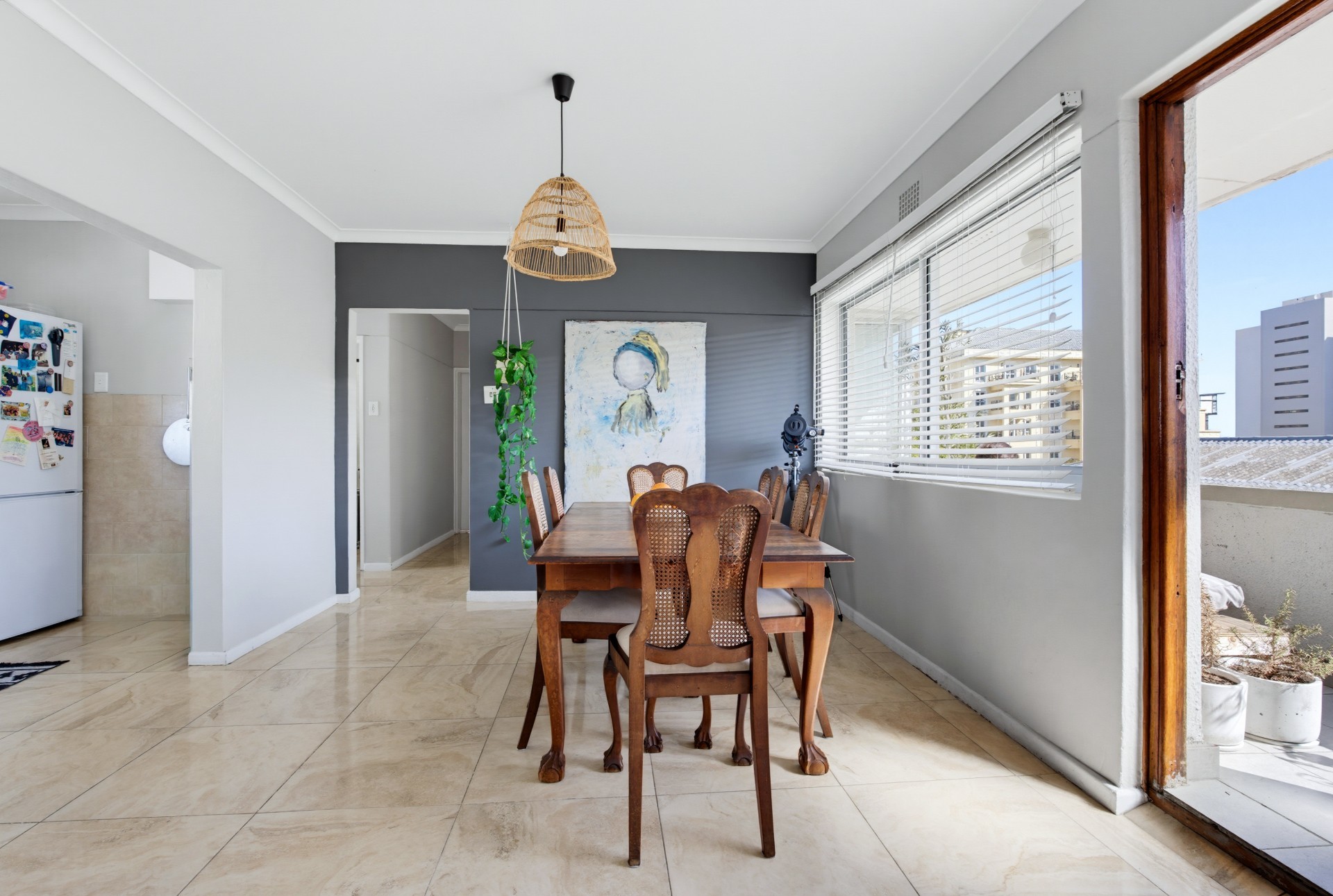 Apartment for sale in Sea Point, Cape Town, 151 m²