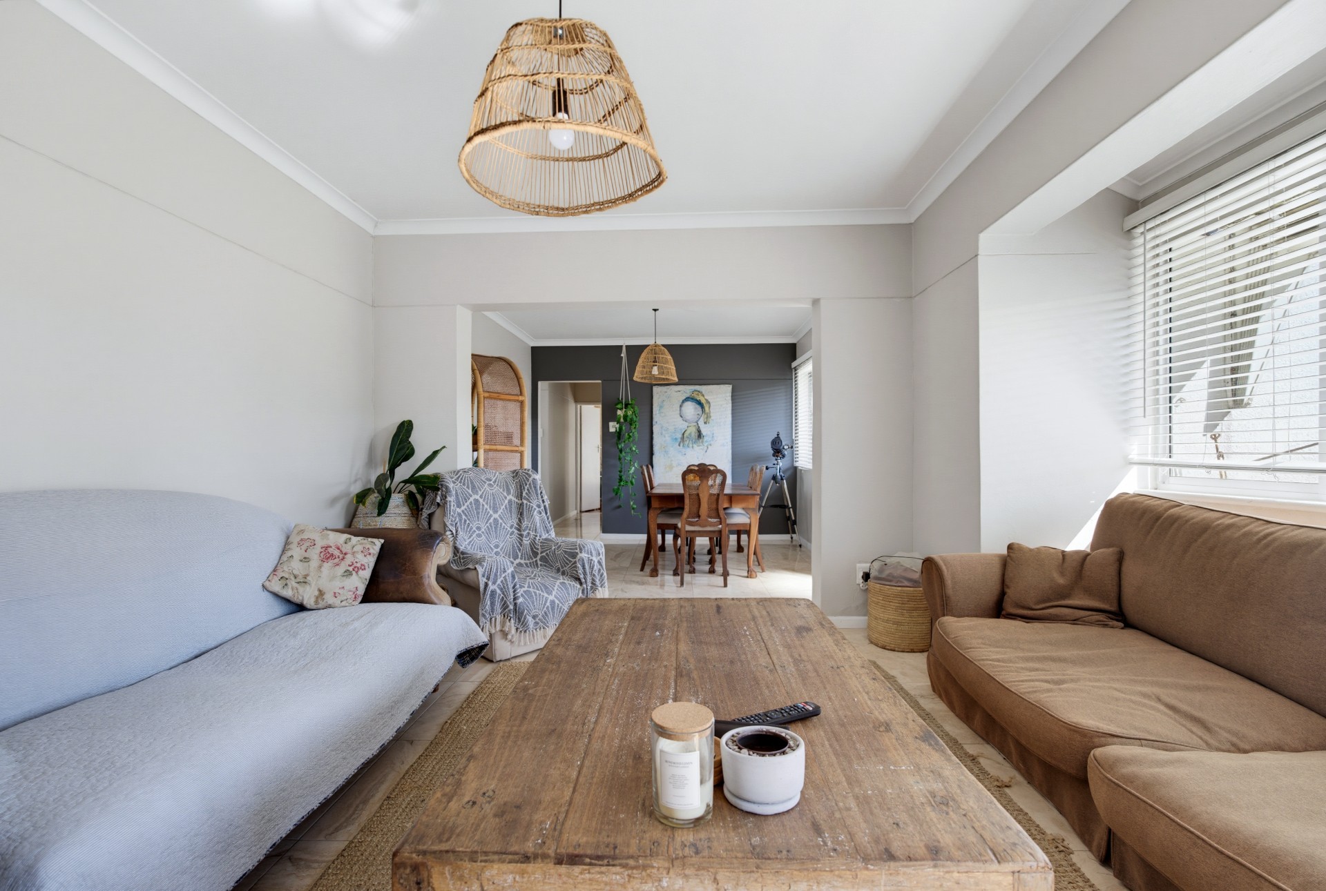 Apartment for sale in Sea Point, Cape Town, 151 m²