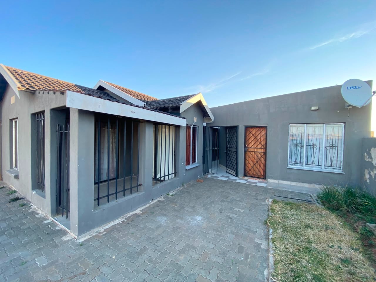 House for sale in Lourierpark, Bloemfontein