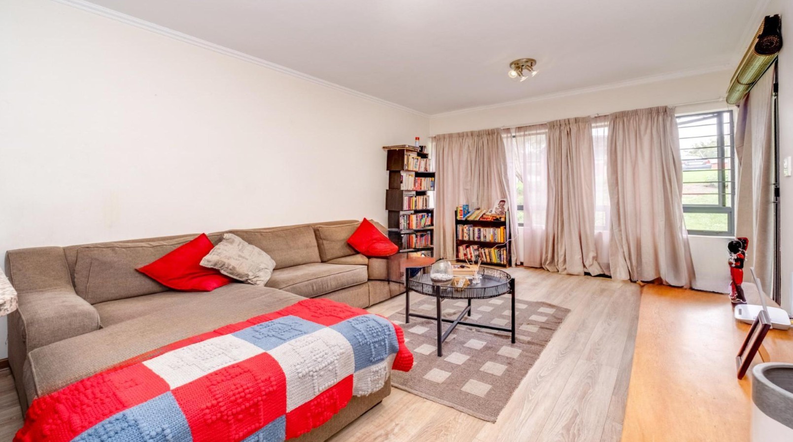 Apartment for sale in Jackal Creek Golf Estate, Randburg