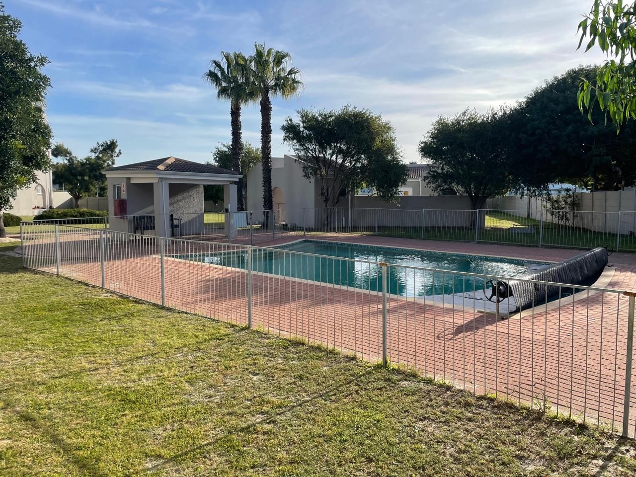 Apartment for sale in West Beach, Blouberg, 50 m²