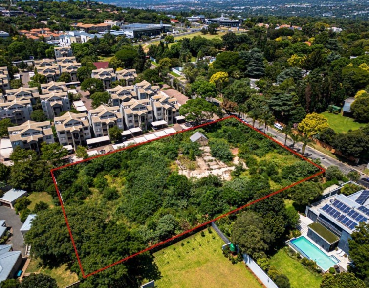 Vacant Land For Sale in Bryanston East,Sandton -Serious buyers and investors only.