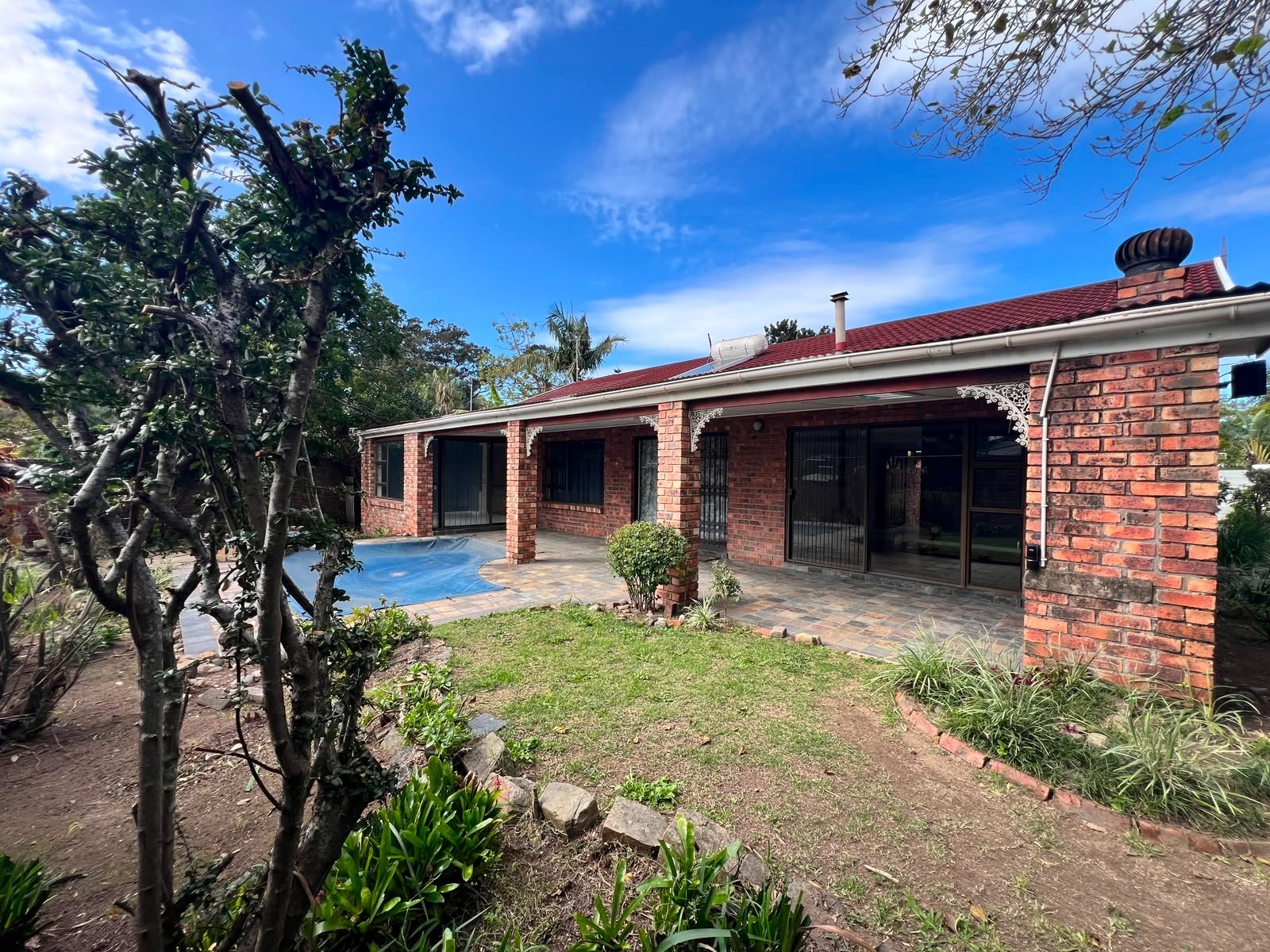 House for sale in Nahoon Valley, East London, 190 m²