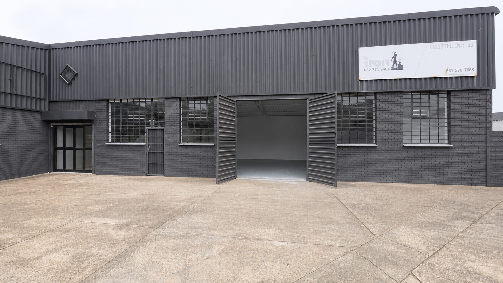 Industrial Property for rent in Montague Gardens, Milnerton, 7, 9 On Montague, 9 Montague, Montague Gardens, Milnerton, Western Cape, 163 m²