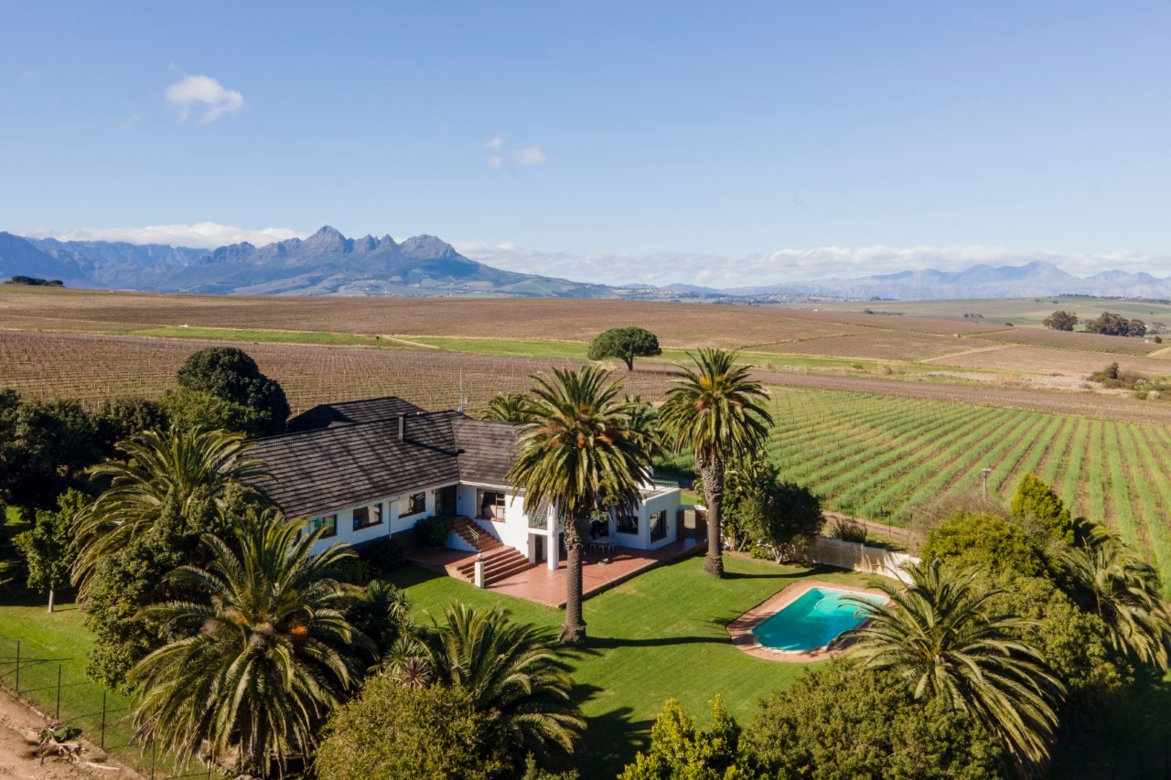 Farm for sale in Stellenbosch Farms, Stellenbosch, 450 m²
