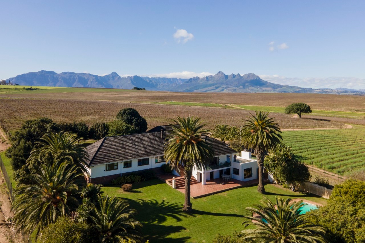 Farm for sale in Stellenbosch Farms, Stellenbosch, 450 m²