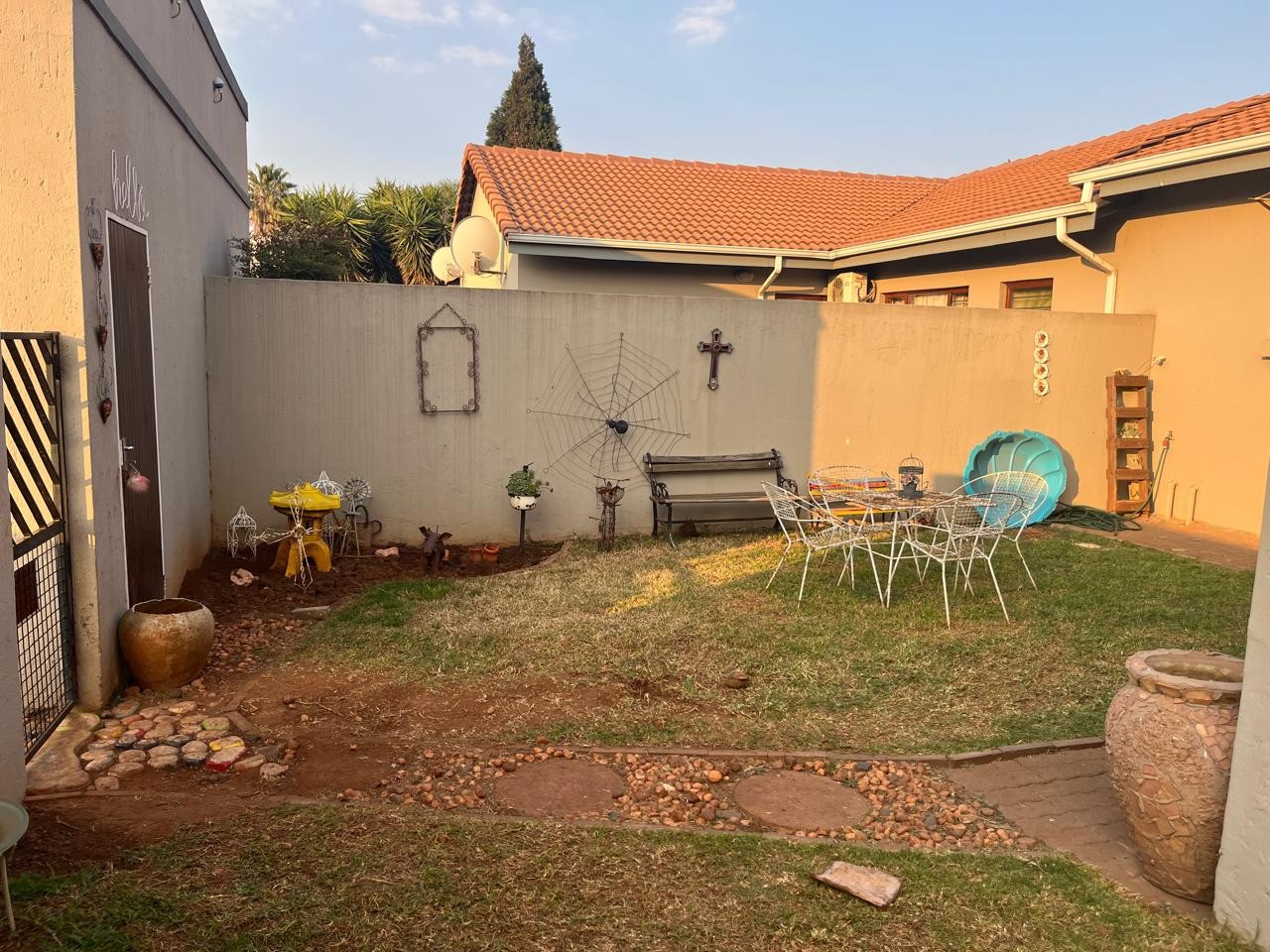 Townhouse for rent in Hughes, Boksburg, 105 m²