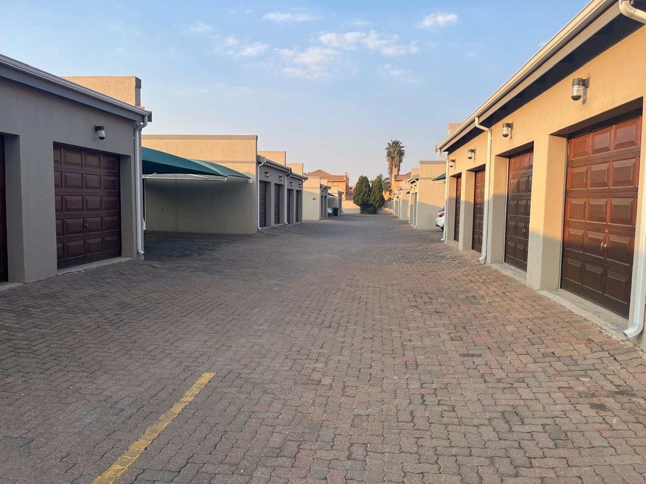 Townhouse for rent in Hughes, Boksburg, 105 m²