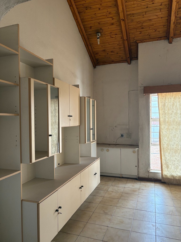 House for sale in Morning Hill, Bedfordview, 377 m²