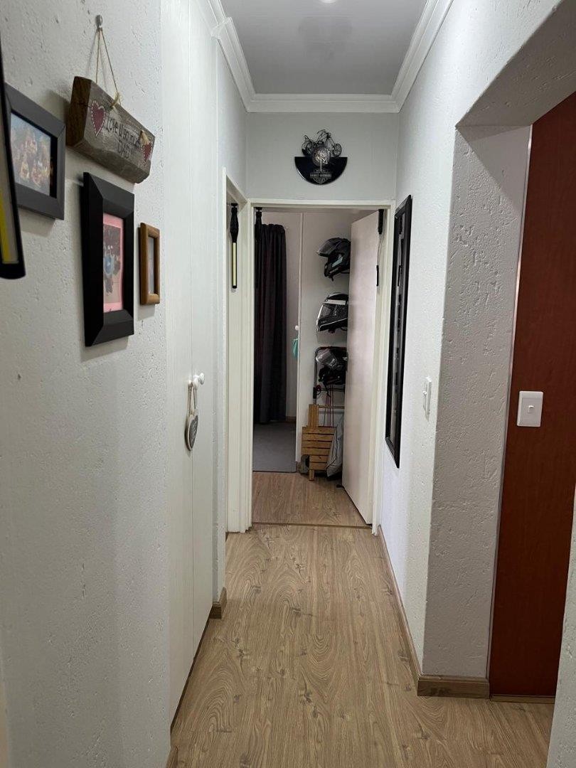 Townhouse for rent in Fairleads, Benoni