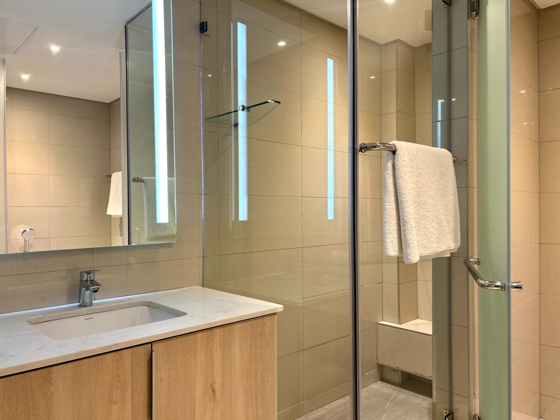 Apartment for rent in Sandton Central, Sandton, 72 m²