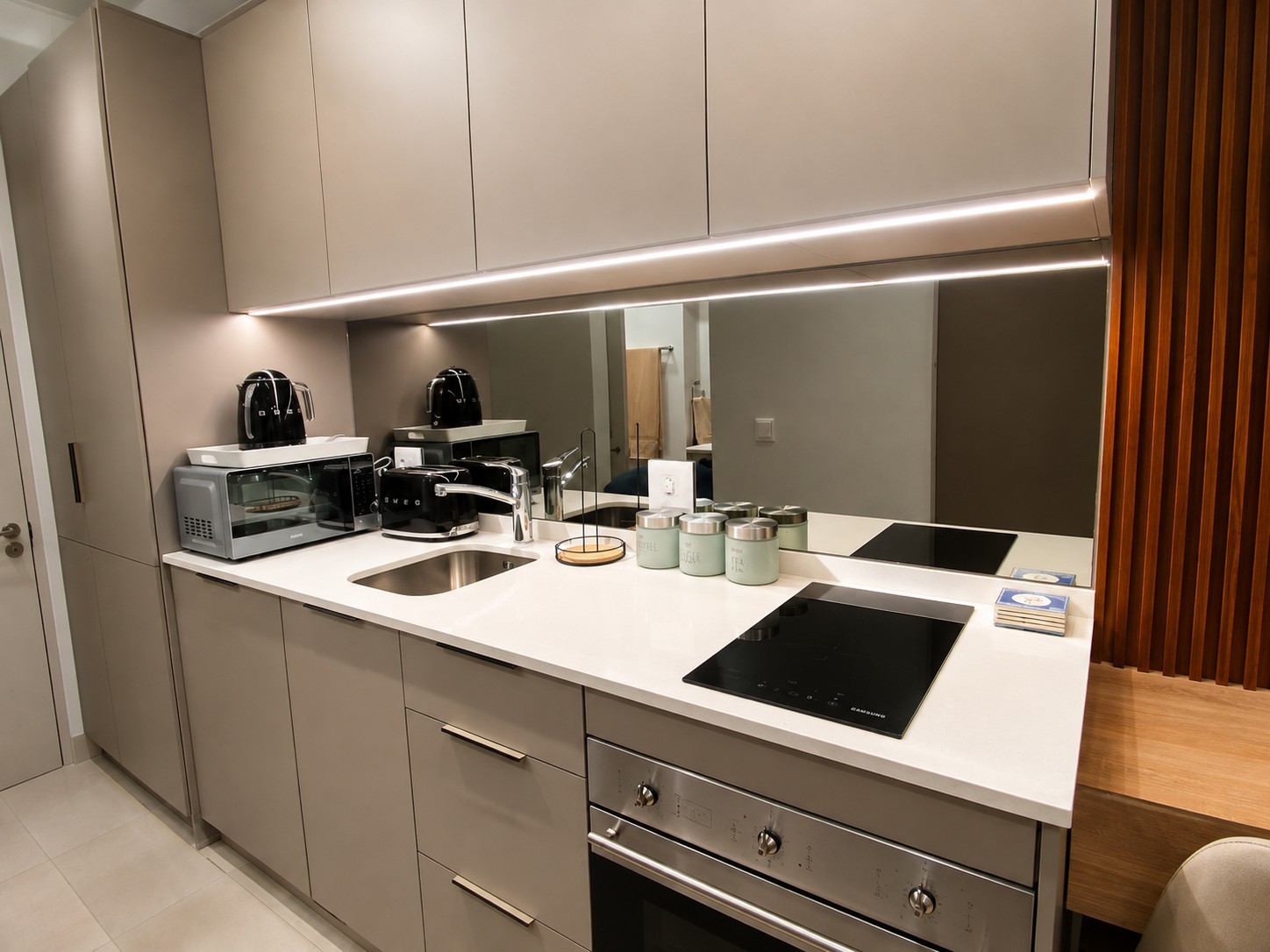 Apartment for rent in Rosebank, Johannesburg