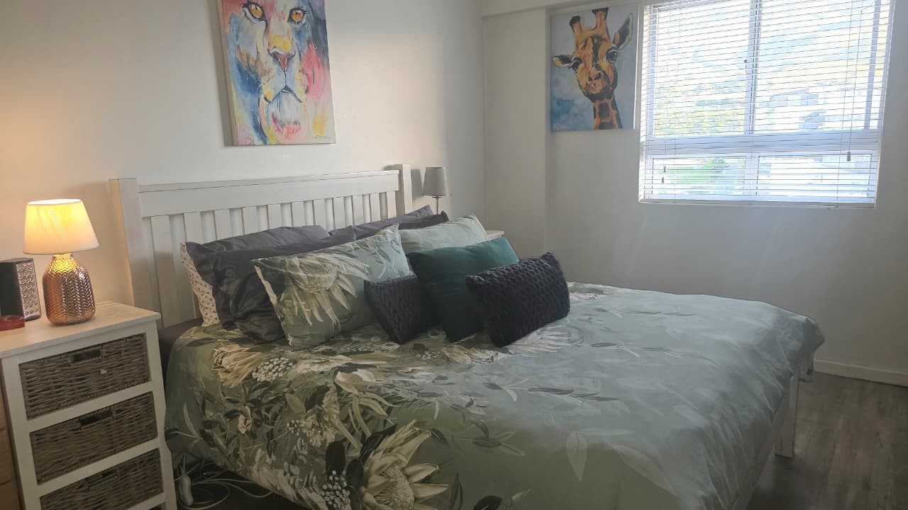 Apartment for sale in Salt River, Cape Town, 55 m²
