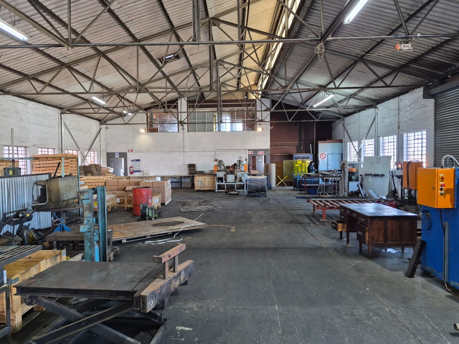 Warehouse for rent in Neave Industrial, Port Elizabeth, 1 Kendle Street, Neave Industrial, Port Elizabeth, Eastern Cape, 680 m²