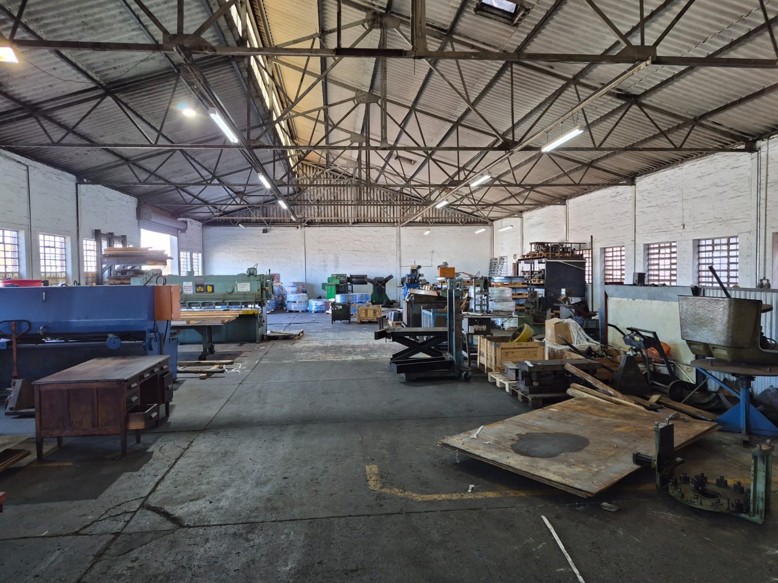 Warehouse for rent in Neave Industrial, Port Elizabeth, 1 Kendle Street, Neave Industrial, Port Elizabeth, Eastern Cape, 680 m²