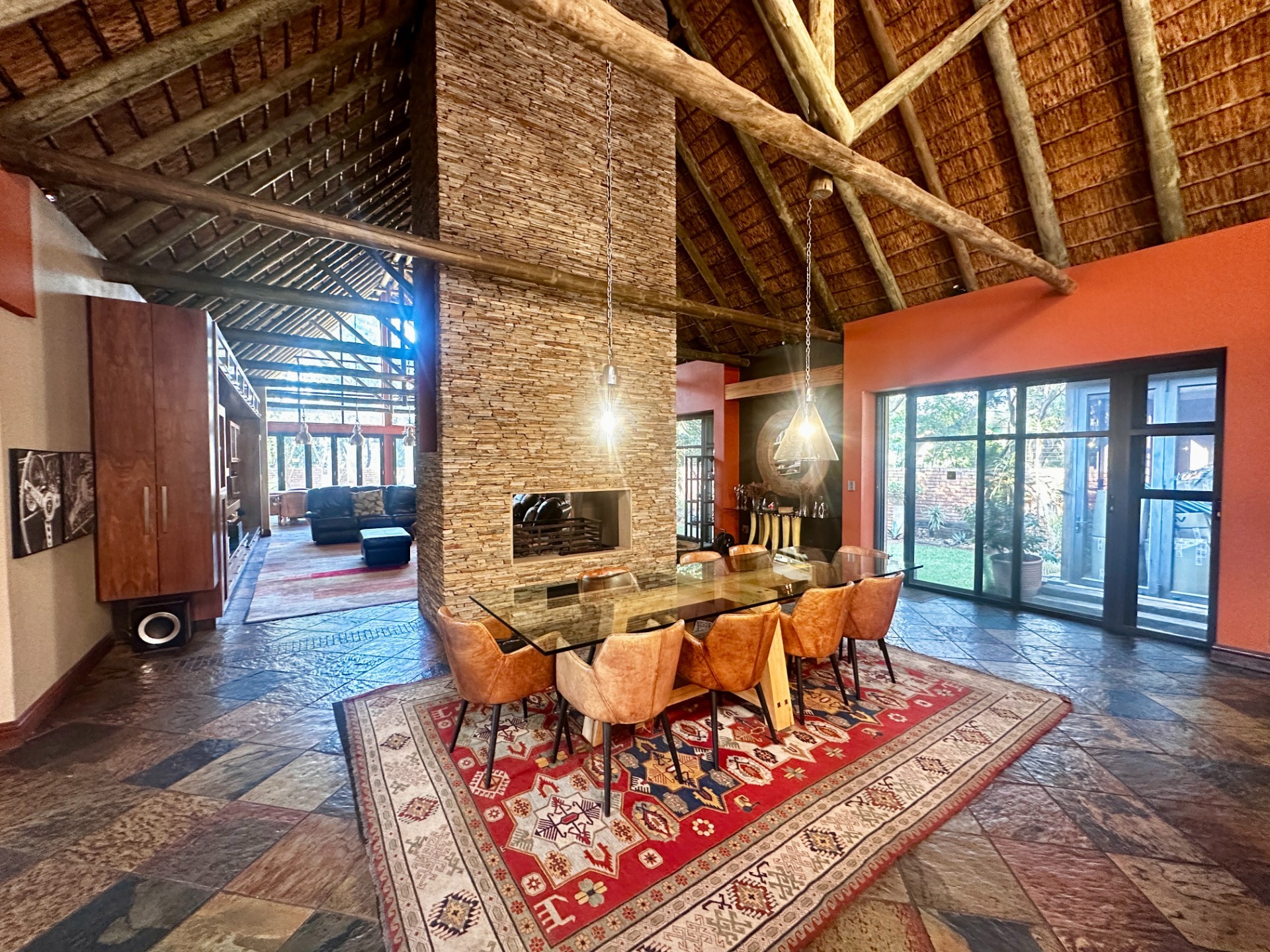House for sale in Wapadrand, Pretoria, 1211 m²