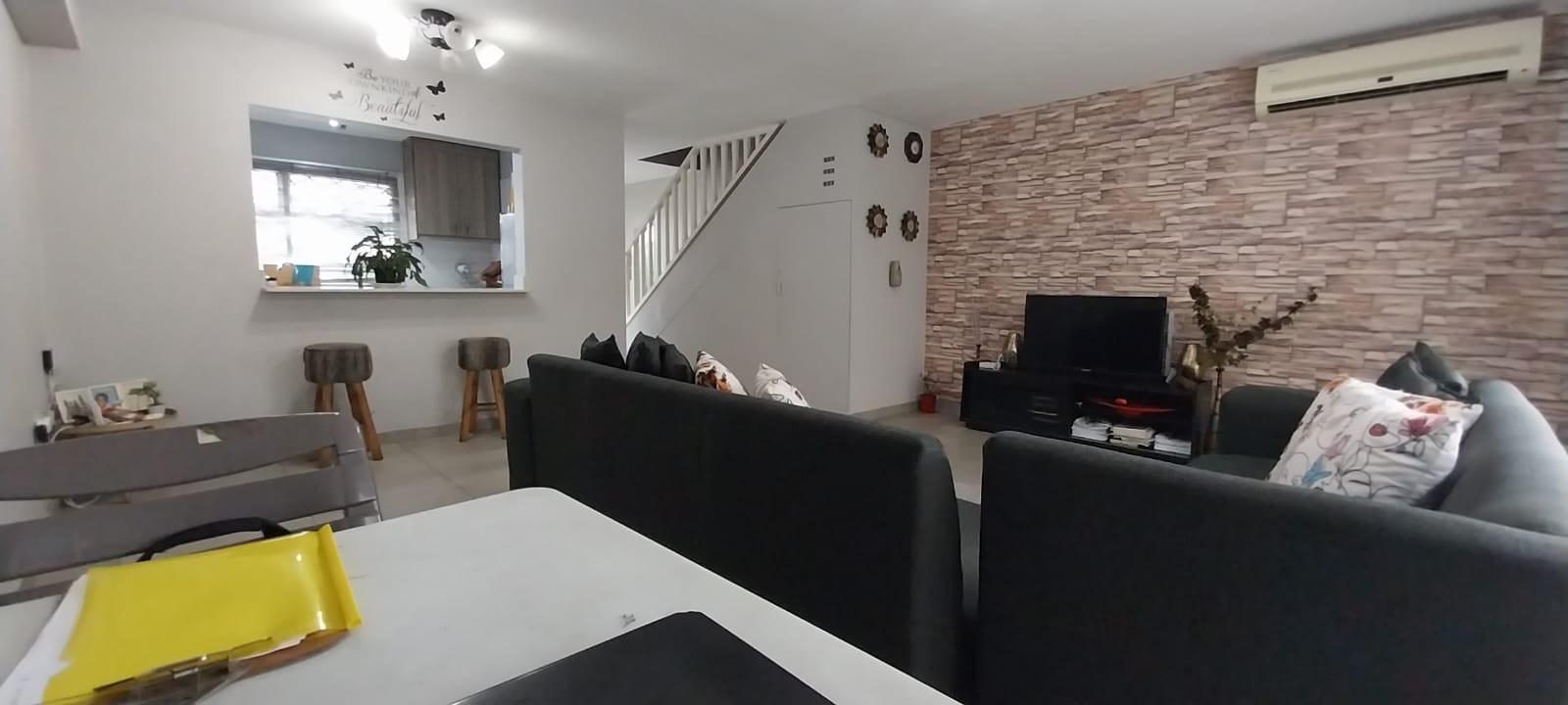Complex for rent in Bulwer, Durban, KwaZulu Natal, 24 Ryde Avenue, Bulwer, Durban, KwaZulu Natal, 91 m²