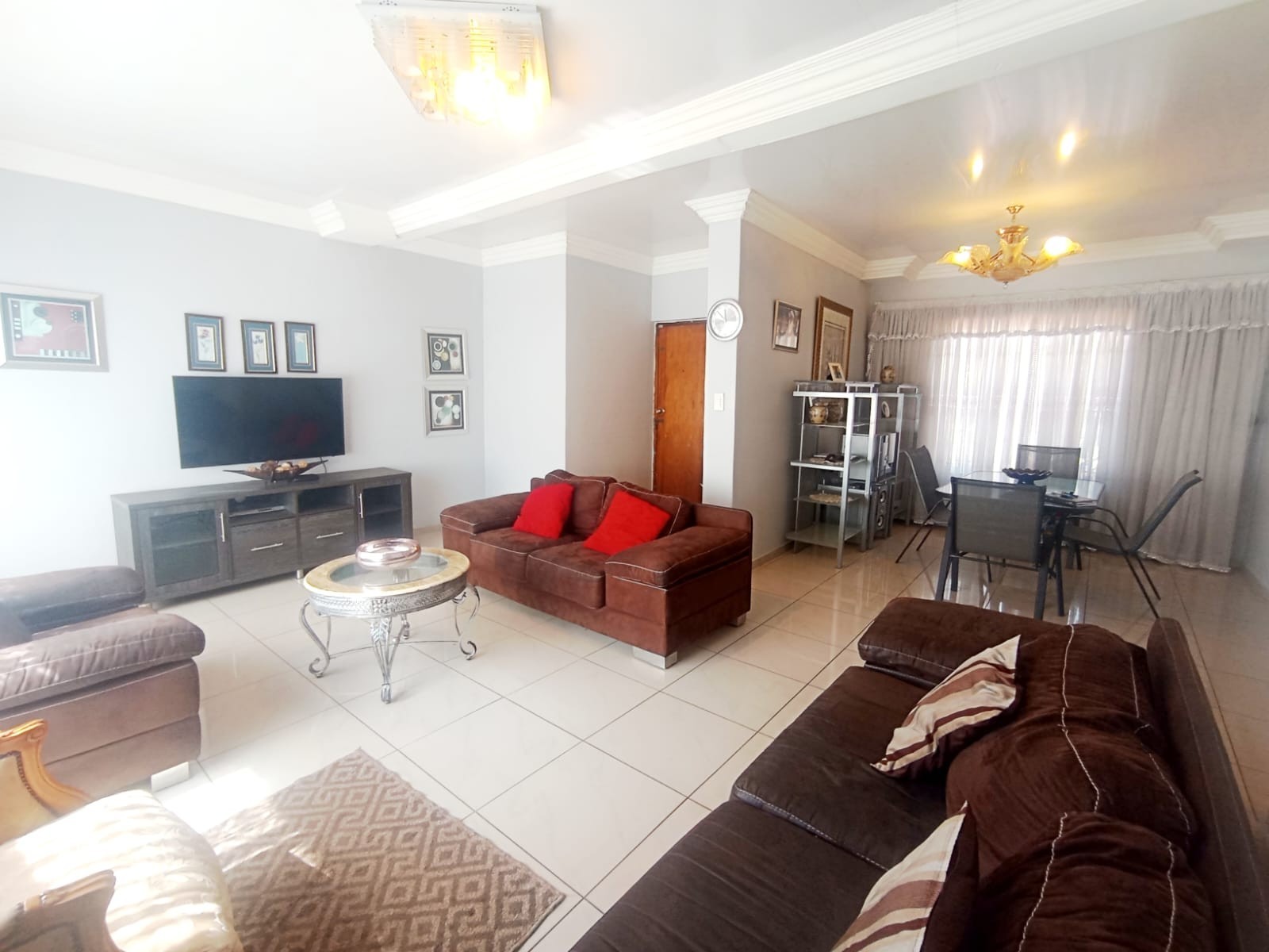House for sale in The Orchards, Akasia, 1050 m²