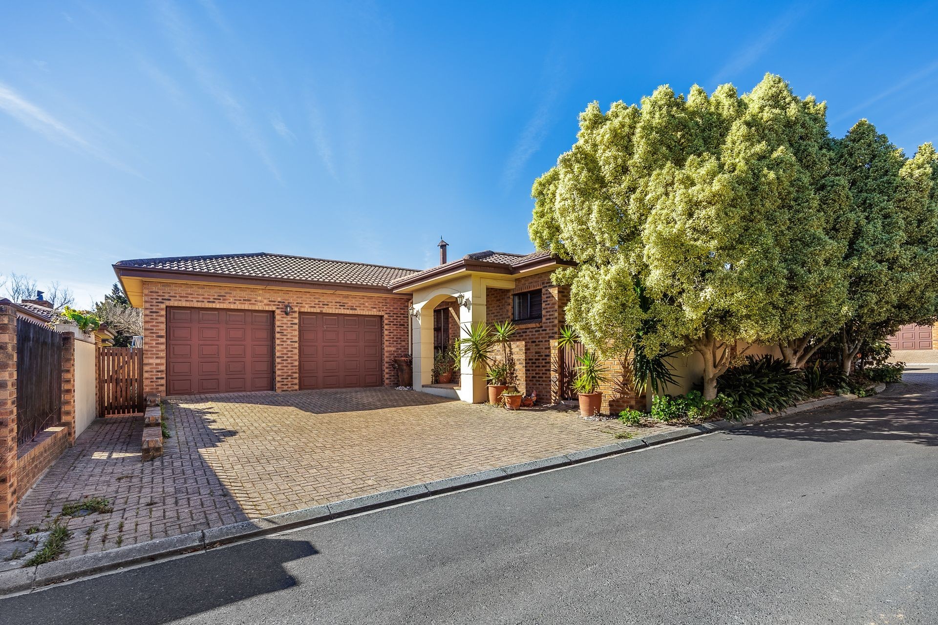 Townhouse for sale in Sonstraal Heights, Durbanville, 22, Camelot, 22 Camelot, Sonstraal Heights, Durbanville, Western Cape, 178 m²